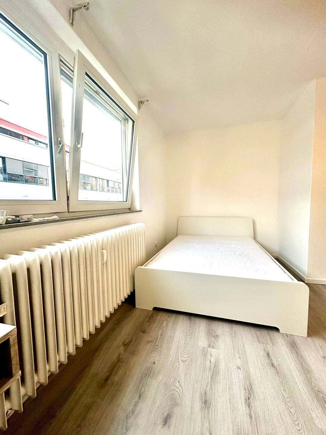 AB SOFORT BEZUGSFREI 1 ZKB Zentral Stilvoll und möbliert mit Einbauküche – renoviert – Mannheim – Vorschaubild 7