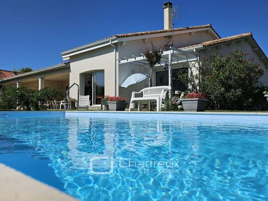 Haus zum Kauf 655.200 € 190 m² 1.200 m² Grundstück Centre Ville Royan 17200