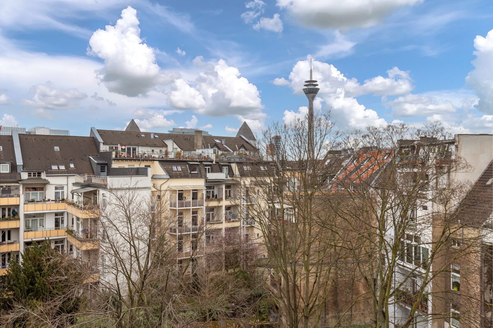 Maisonette zum Kauf 740.000 € 4 Zimmer 120 m²<br/>Wohnfläche 6.<br/>Geschoss Unterbilk Düsseldorf 40217