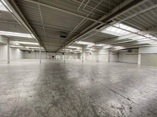 Halle/Industriefläche zur Miete 7.390 m² Lagerfläche teilbar ab 1.990 m² Anderten Hannover 30559