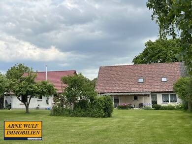 Doppelhaushälfte zum Kauf 245.000 € 4 Zimmer 152,3 m² 3.304 m² Grundstück Bülow Bülow 19089