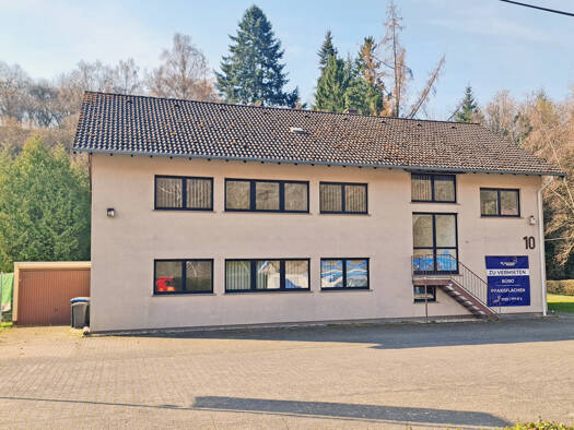 Bürofläche zur Miete 2.500 € 17 Zimmer 261 m² Bürofläche Gemünd Schleiden 53937
