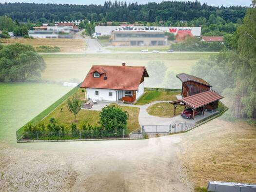 Einfamilienhaus zum Kauf 295.000 € 5,5 Zimmer 138,3 m² 974 m² Grundstück Kötzting Bad Kötzting 93444