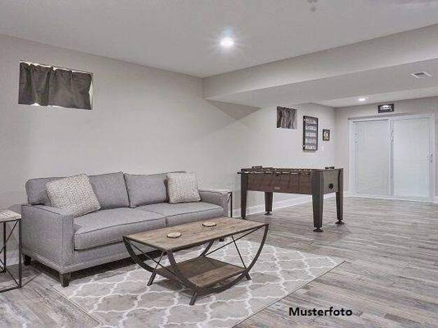 Wohnung zum Kauf 160.000 € 3 Zimmer 88 m² Deggendorf 94469