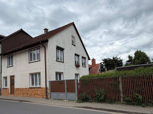 Reihenendhaus zum Kauf 99.000 € 5 Zimmer 136 m² 341 m² Grundstück frei ab sofort Tannroda Bad Berka 99438