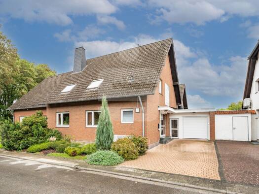Einfamilienhaus zum Kauf 519.000 € 5 Zimmer 159,9 m² 455 m² Grundstück Kirdorf Bedburg 50181