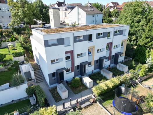 Reihenendhaus zum Kauf 690.000 € 5 Zimmer 126 m² 220 m² Grundstück frei ab sofort Heutingsheim Freiberg am Neckar 71691