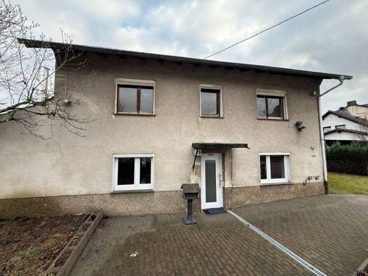 Einfamilienhaus zum Kauf 99.000 € 7 Zimmer 123 m² 702 m² Grundstück Göttelborn Quierschied 66287