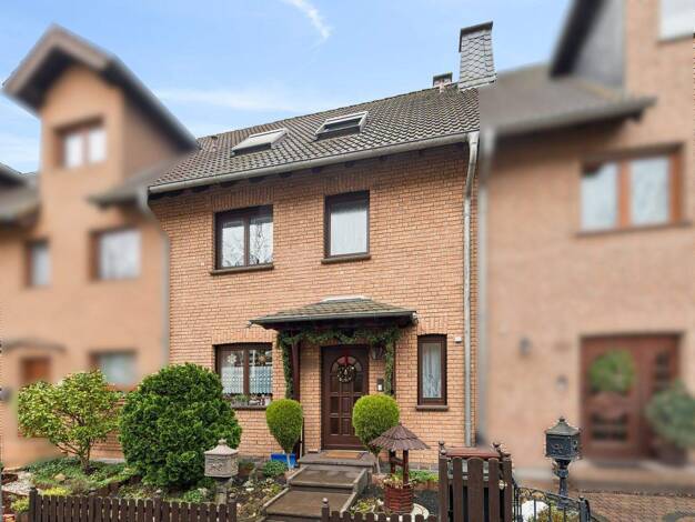 Reihenmittelhaus zum Kauf 595.000 € 6 Zimmer 140 m² 213 m² Grundstück Blumenberg Köln 50765
