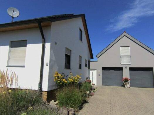 Wohnung zur Miete 500 € 2 Zimmer 45 m² 1. Geschoss frei ab 01.07.2026 Am Eberhard 2 Berngau 92361