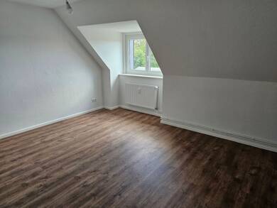 Wohnung zur Miete 780 € 3 Zimmer 60 m² frei ab sofort Ratzeburger Allee 86 a St. Jürgen Lübeck 23562