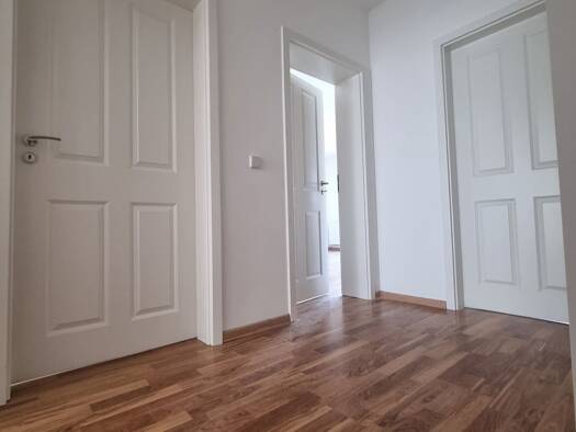 Wohnung zur Miete 1.250 € 3 Zimmer 100 m² Geschoss 3/4 frei ab sofort Oranienburg Oranienburg 16515