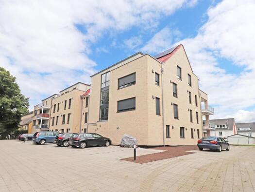 Maisonette zur Miete 1.330 € 4 Zimmer 120 m² Geschoss 2/3 frei ab 01.10.2026 Brokhuchtinger Landstraße 21 Mittelshuchting Süd 28259