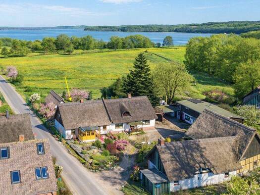 Doppelhaushälfte zum Kauf 410.000 € 5 Zimmer 126 m² 1.196 m² Grundstück Benz 17429