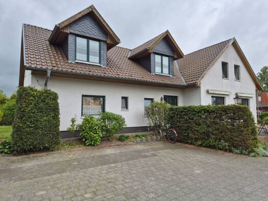 Wohn- und Geschäftshaus zum Kauf 8 Zimmer 386 m² 3.300 m² Grundstück Häschendorf Mönchhagen 18182