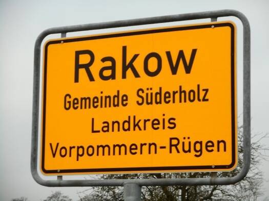 Wohnung zur Miete 360 € 3 Zimmer 63,4 m² 2. Geschoss frei ab sofort Groß Rakow 21 Rakow Süderholz 18516