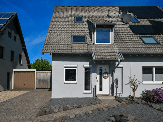 Doppelhaushälfte zum Kauf 519.000 € 8 Zimmer 171 m² 343 m² Grundstück frei ab sofort Anrath Willich 47877