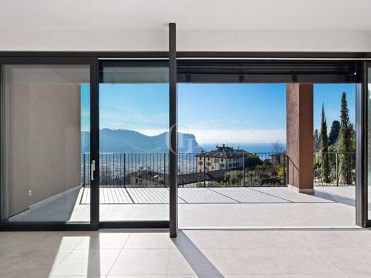 Villa zum Kauf - Erstbezug 2.200.000 € 6 Zimmer 200 m² 1.150 m² Grundstück frei ab sofort Beati Alti Garda 37016