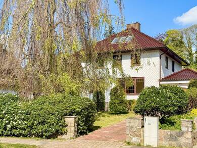 Haus zum Kauf 759.000 € 5 Zimmer 180 m² 1.202 m² Grundstück Plön 24306