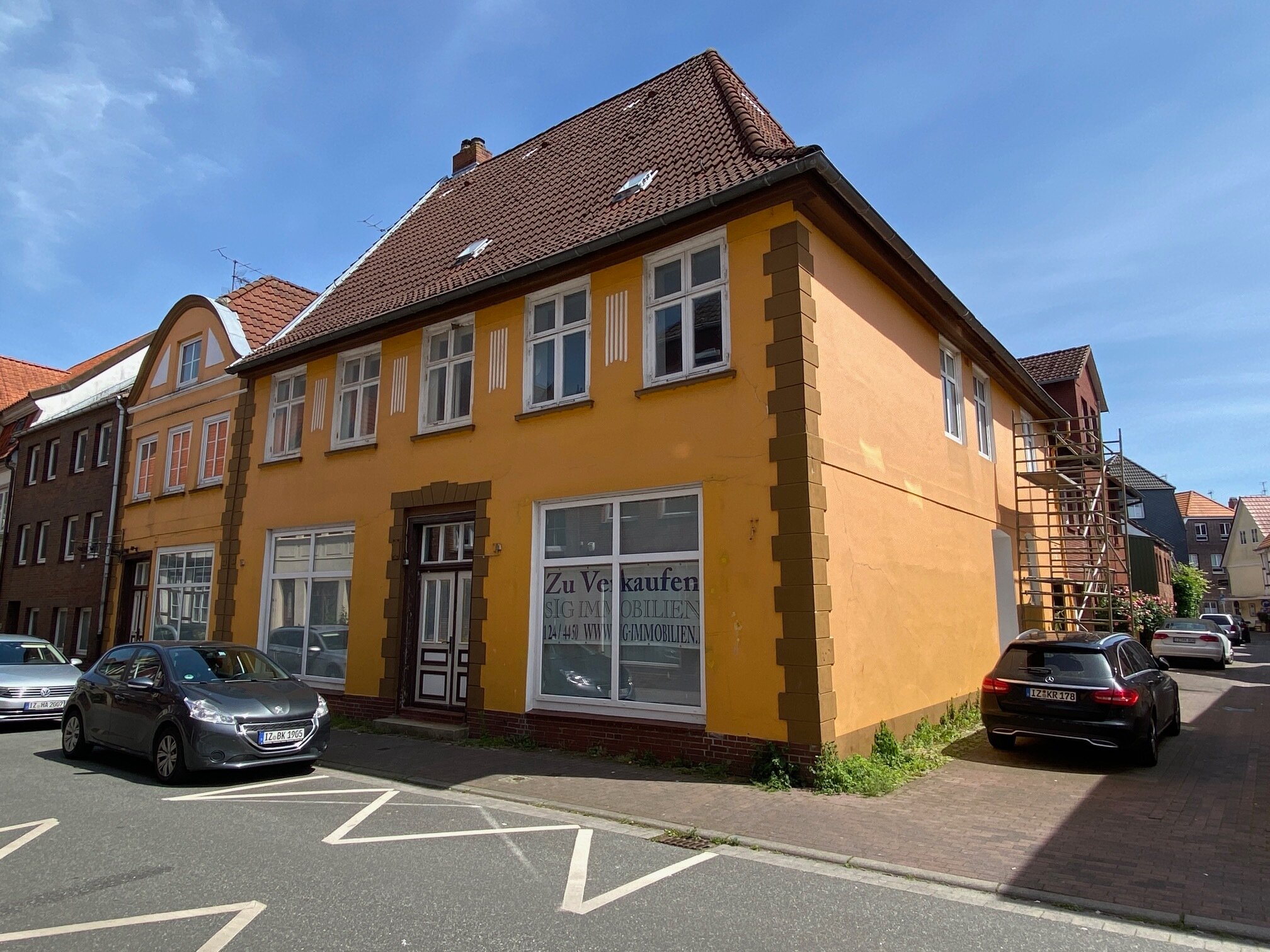 Mehrfamilienhaus zum Kauf als Kapitalanlage geeignet 499.000 € 7 Zimmer 390 m²<br/>Wohnfläche 311 m²<br/>Grundstück Glückstadt 25348