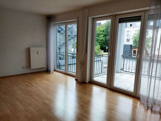 Wohnung zur Miete 950 € 3 Zimmer 81 m² Geschoss 1/2 frei ab sofort Innenstadt Trier 54290