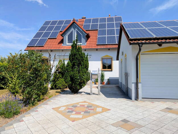 Mehrfamilienhaus zum Kauf provisionsfrei 740.000 € 8 Zimmer 202 m² 521 m² Grundstück Oberreichenbach 91097