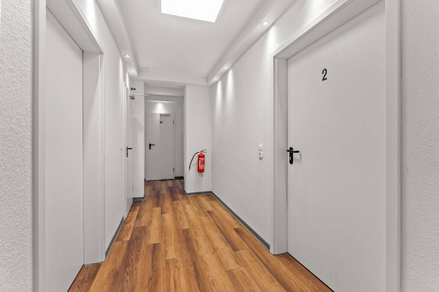 Property thumbnail 9