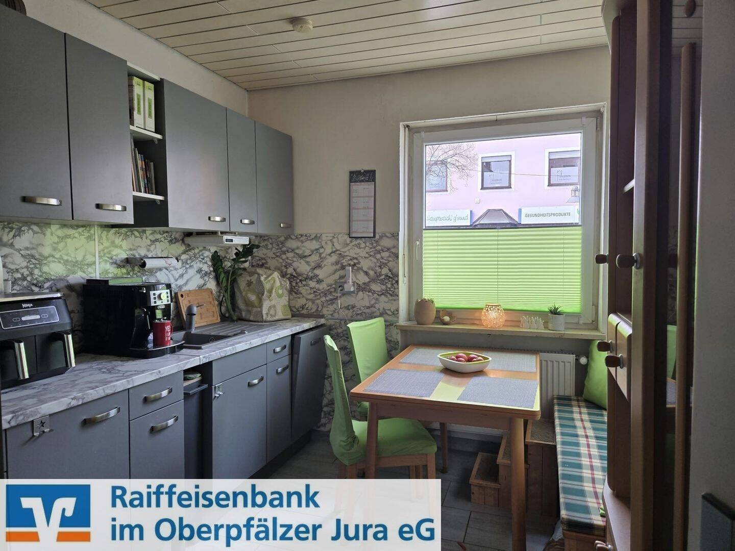 Immobilie in Burglengenfeld - Gefragte Immobilie in ruhiger Altstadtlage mit Burgblick - Ideal für Investoren oder Familie mit Platzbedarf - Bild 4