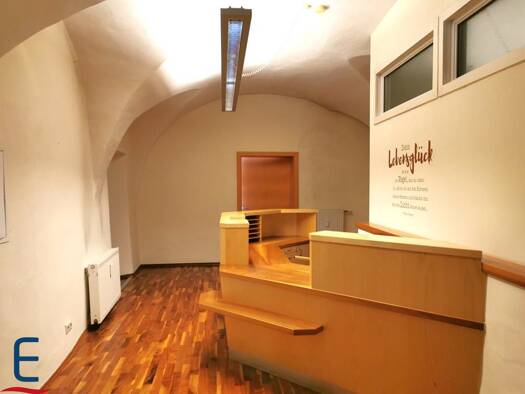 Büro zur Miete 1.200 € 4 Zimmer 150 m² Bürofläche Hauptplatz 2 Feldkirchen in Kärnten 9560