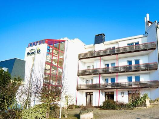 Wohn- und Geschäftshaus zum Kauf provisionsfrei als Kapitalanlage geeignet 2.600.000 € 5.800 m² 4.710 m² Grundstück Buchenallee 1 Bad Nenndorf 31542