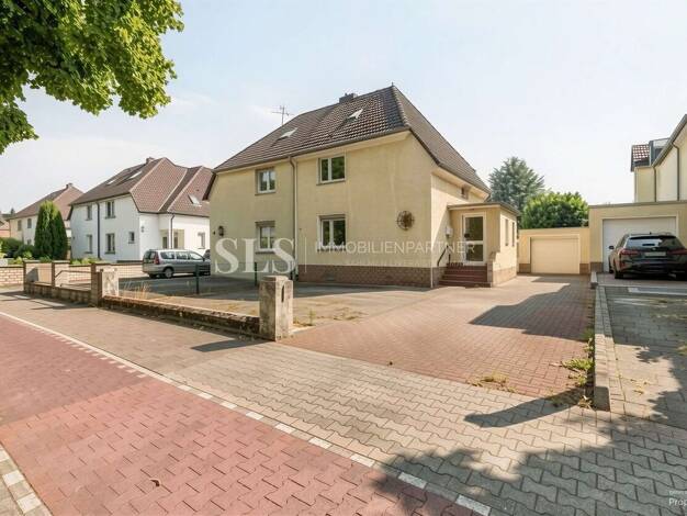 Doppelhaushälfte zum Kauf 645.000 € 4 Zimmer 160 m² 669 m² Grundstück Hassels Stadtbezirk 9 40599