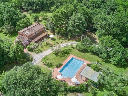 Bauernhaus zum Kauf 950.000 € 8 Zimmer 310 m² 30.000 m² Grundstück Panoramablick Altopascio 55011