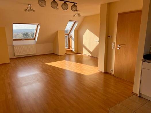 Wohnung zur Miete 680 € 2 Zimmer 68 m² Geschoss 3/4 frei ab 01.05.2026 Volkach 97332