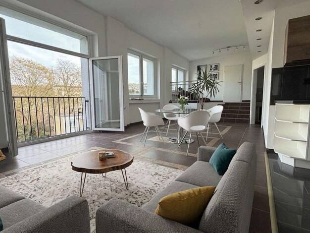 Wohnung zur Miete 760 € 2 Zimmer 76 m² 2. Geschoss Barmen Wuppertal 42275