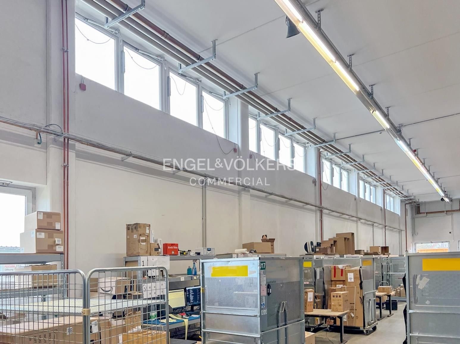 Halle/Industriefläche zur Miete provisionsfrei 6,50 € 2.365 m²<br/>Lagerfläche ab 2.365 m²<br/>Teilbarkeit Dahlwitz-Hoppegarten Hoppegarten 15366