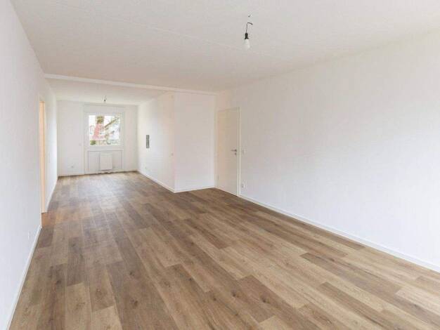 Terrassenwohnung zur Miete 1.250 € 3 Zimmer 85 m² 1. Geschoss Petersauracher Str. 39 Röthenbach b Schweinau Nürnberg 90449
