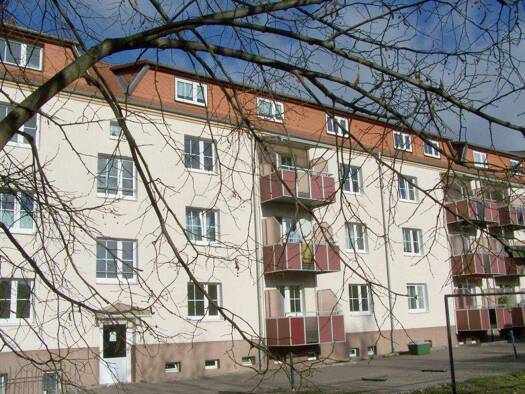 Wohnung zur Miete nur mit Wohnberechtigungsschein 396 € 3 Zimmer 82,1 m² 2. Geschoss August-Bebel-Straße 8 Sondershausen 99706