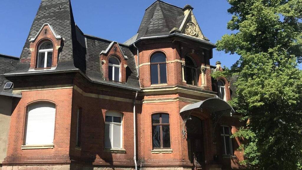 Villa zum Kauf 199.000 € 18 Zimmer 616 m² 1.463 m² Grundstück Frenz Köthen 06386