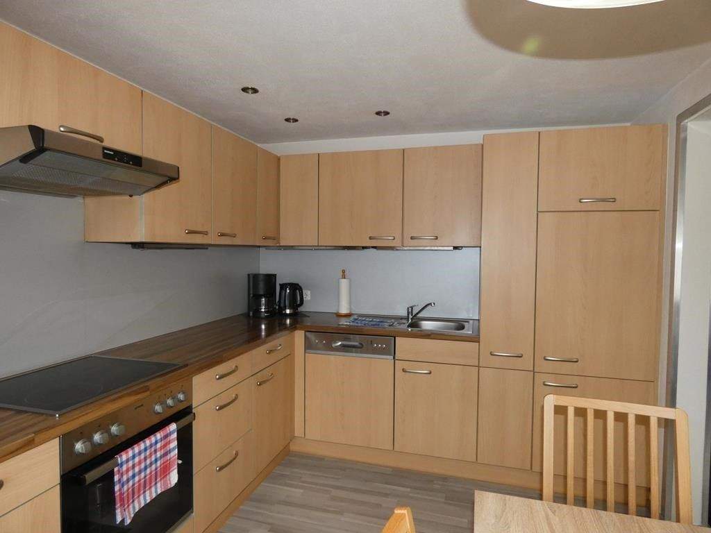 Immobilie in Mantel - Zweifamilienhaus - Wohnen mit Geschichte und Potenzial - Bild 2