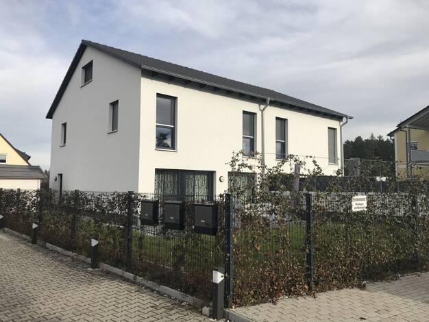 Doppelhaushälfte zum Kauf provisionsfrei 655.000 € 5 Zimmer 145 m² 230 m² Grundstück Feucht Feucht 90537