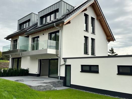 Doppelhaushälfte zum Kauf - Erstbezug provisionsfrei 745.000 € 5 Zimmer 149 m² 403 m² Grundstück frei ab sofort Nordshausen Kassel 34132