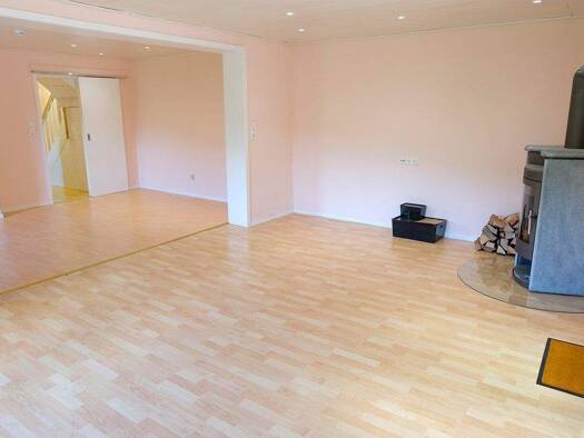 Einfamilienhaus zum Kauf 134.000 € 4 Zimmer 90 m² 955 m² Grundstück Gilfershausen Bebra 36179