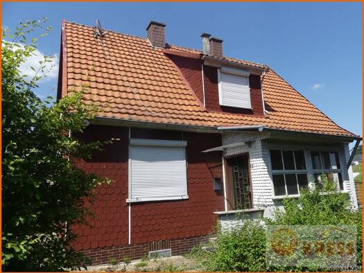 Einfamilienhaus zum Kauf 150.000 € 5 Zimmer 119 m² 1.058 m² Grundstück Ulmbach Steinau an der Straße 36396