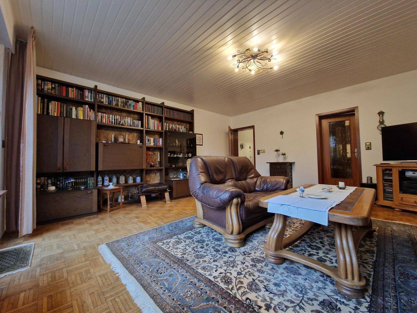 Einfamilienhaus zum Kauf - Mehr