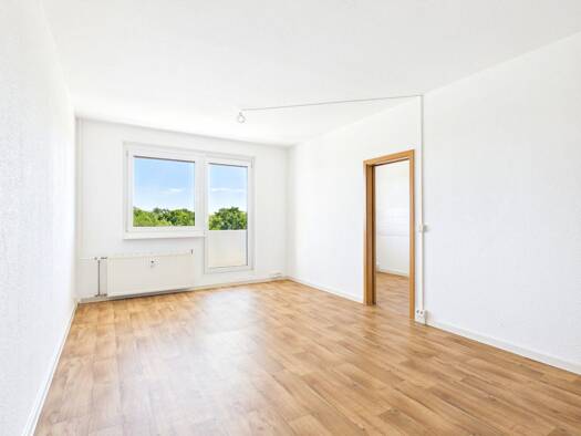 Wohnung zur Miete 425 € 3 Zimmer 70,7 m² 4. Geschoss Augustenstraße 126 Innenstadt Dessau-Roßlau 06842