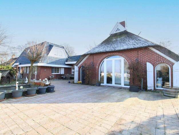 Sonstiges zum Kauf als Kapitalanlage geeignet 439.990 € 7 Zimmer 200 m² 2.325,3 m² Grundstück Edschenburg Stadland 26935