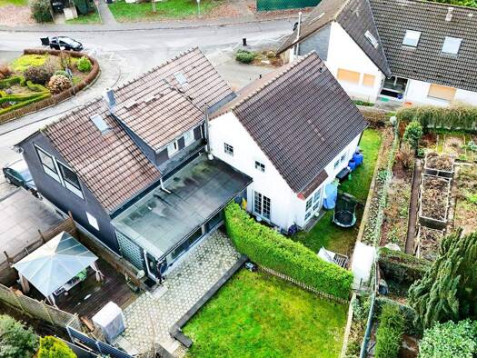 Mehrfamilienhaus zum Kauf 399.000 € 8 Zimmer 195 m² 525 m² Grundstück Innenstadt Radevormwald 42477