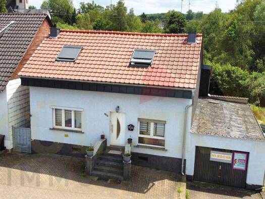 Einfamilienhaus zur Miete 1.000 € 5 Zimmer 130 m² 400 m² Grundstück Elm Schwalbach / Elm 66773