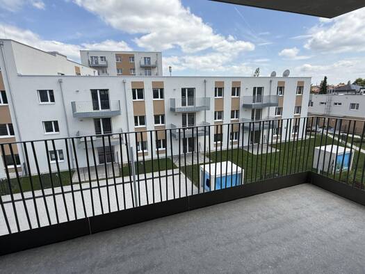 Wohnung zum Kauf provisionsfrei 366.800 € 3 Zimmer 76,5 m² 2. Geschoss frei ab sofort Wiener Neustadt 2700