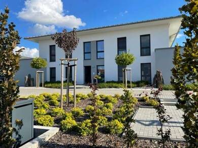 Wohnung zur Miete 1.100 € 3 Zimmer 101 m² frei ab sofort Bad Lausick Bad Lausick 04651